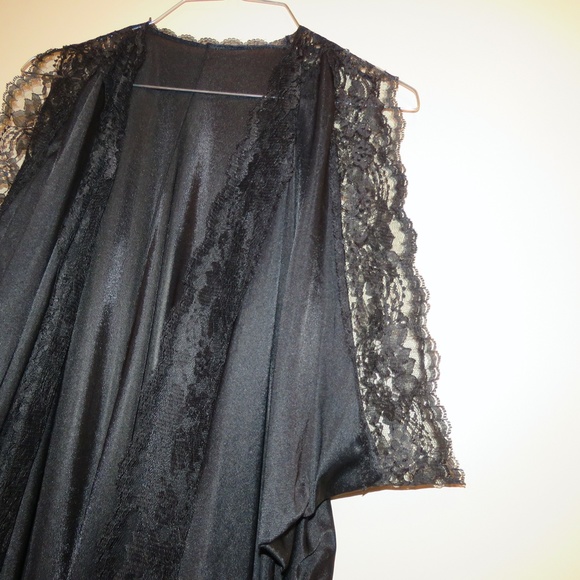 Black Satin/Lace Cover Up Lingerie - Picture 2 of 2